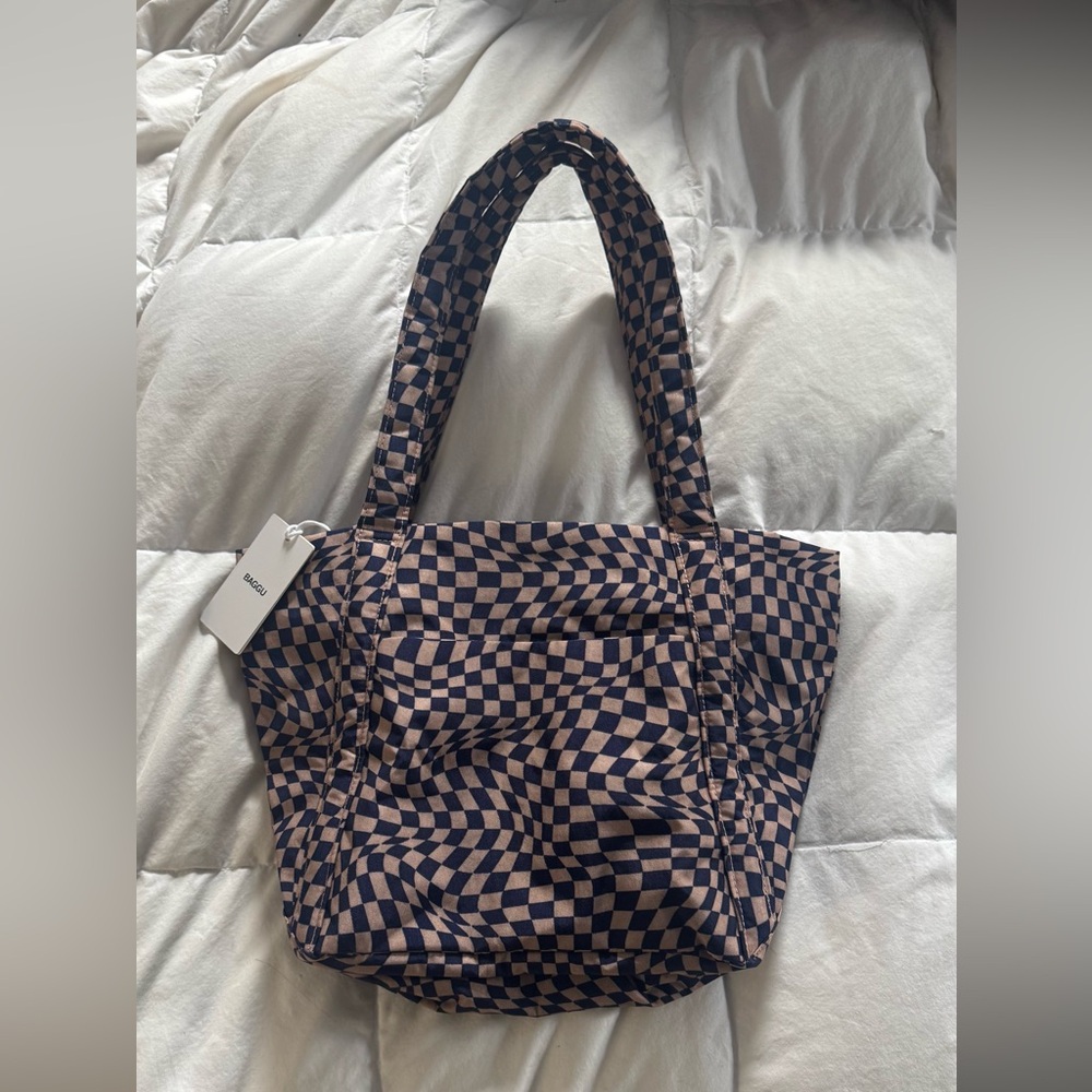 **RARE** Baggu Mini cloud bag (trippy checkered)